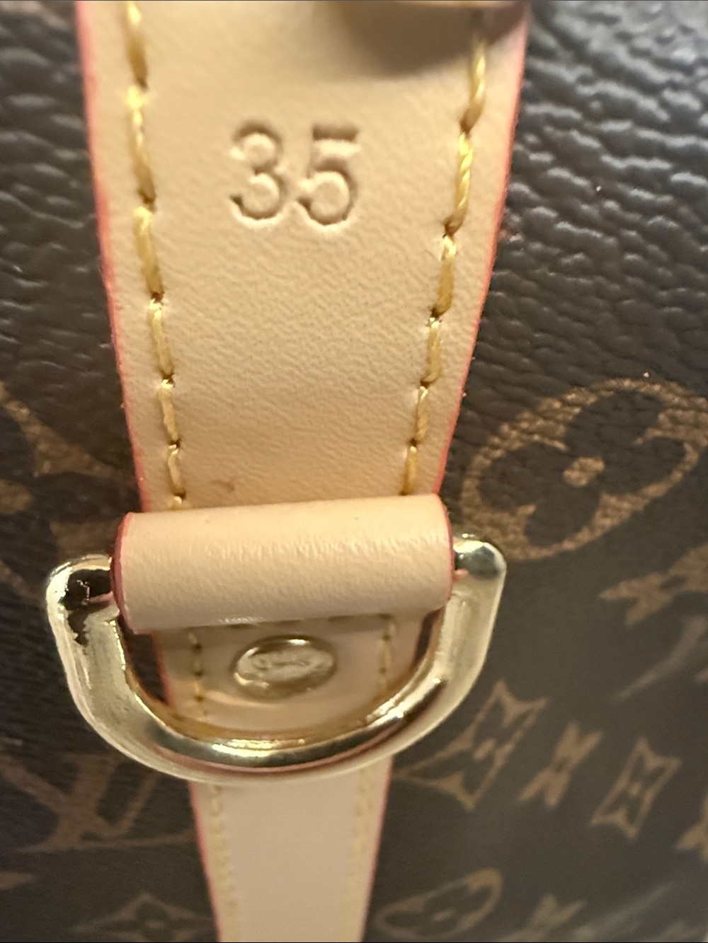 Handbag - Picture 2 of 13
